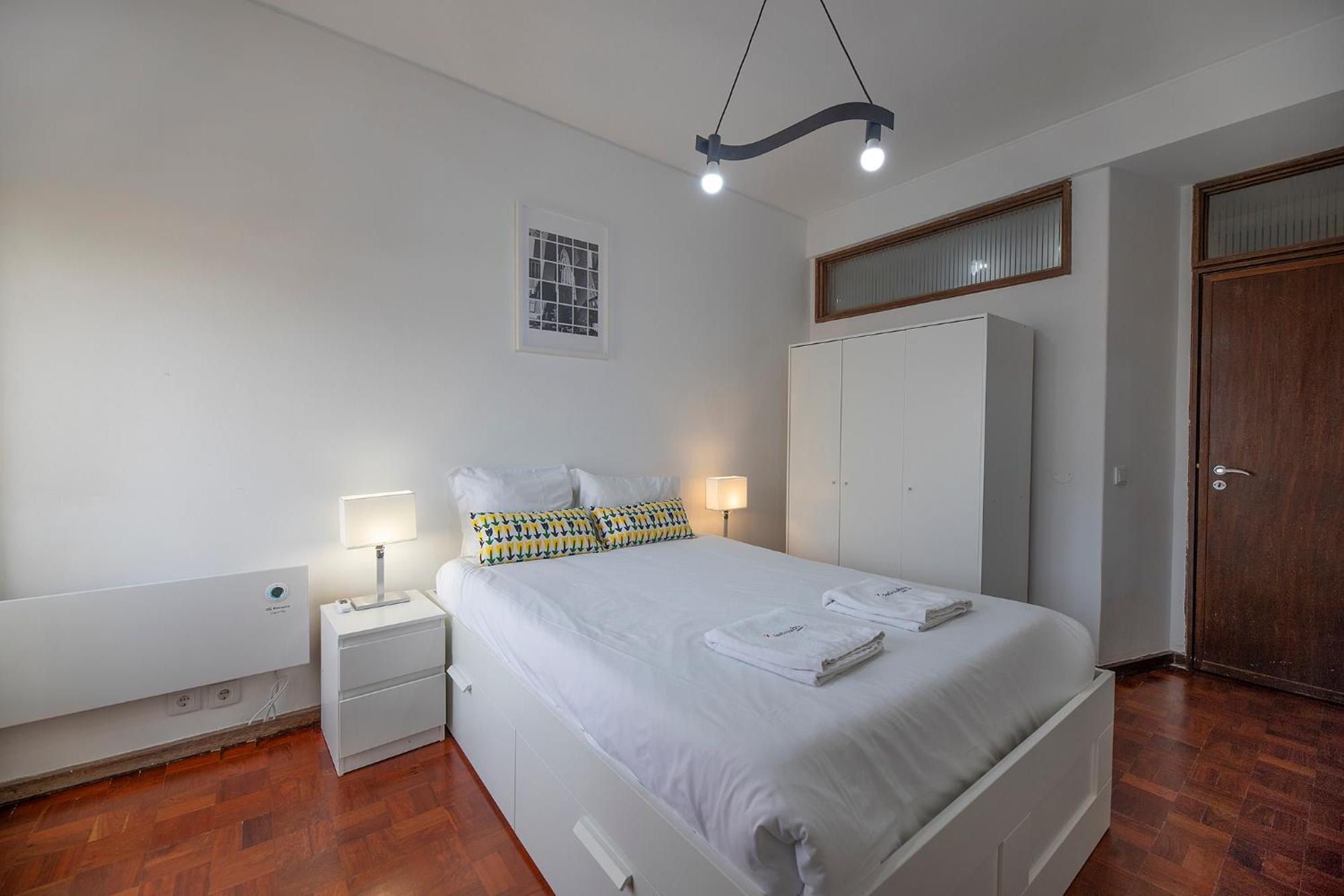 Flh Porto Spacious Apartment With Balcony Exterior foto